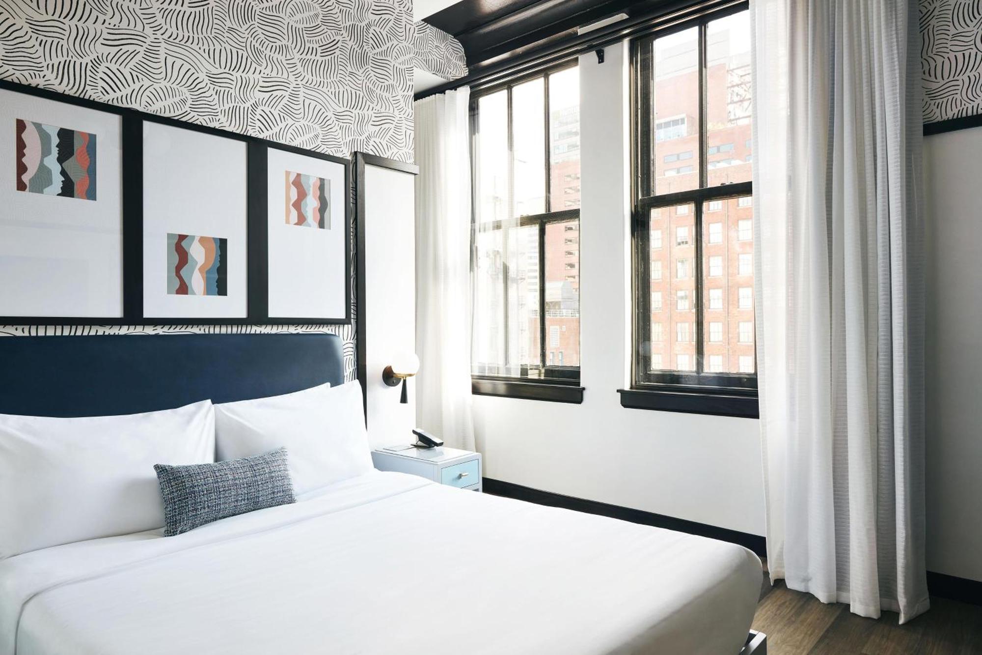 Hotel Kinley Downtown, A Tribute Portfolio